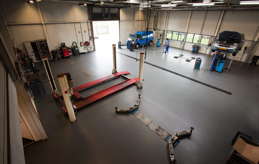 Vloeren Voor Garages En Werkplaatsen